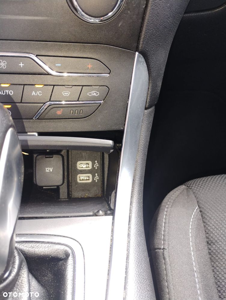 Ford S-Max 2.0 TDCi Trend PowerShift - 16