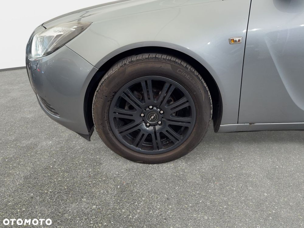Opel Insignia - 10