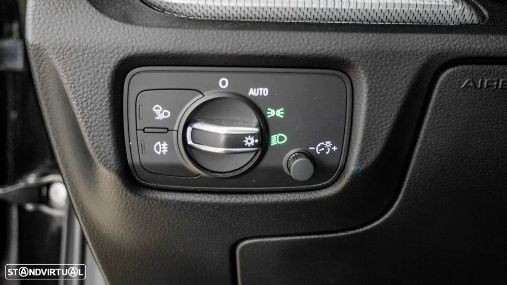 Audi A3 Limousine 1.6 TDI S-line - 14