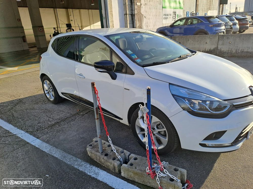 Renault Clio 0.9 TCE Limited - 12