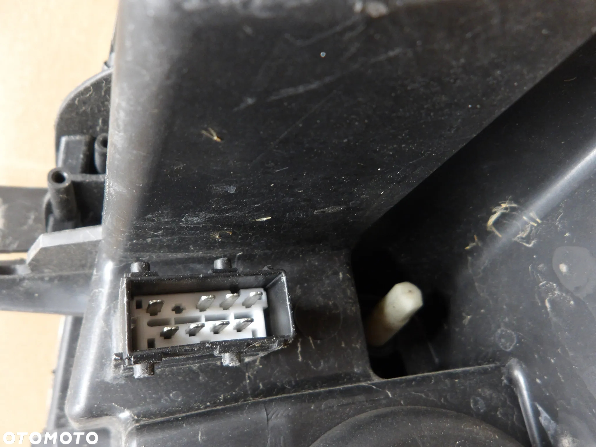 PEUGEOT 407 04-07 2.0HDI SEDAN LAMPA PRAWA LEWA PRZÓD 0301213204 - 9