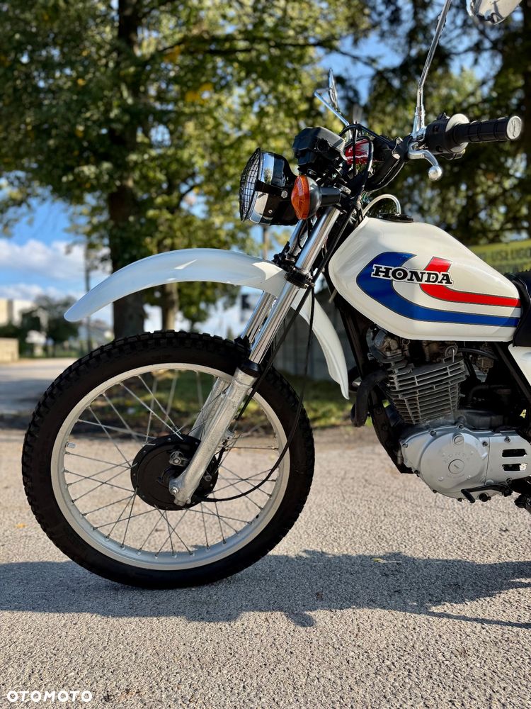 Honda XL - 3