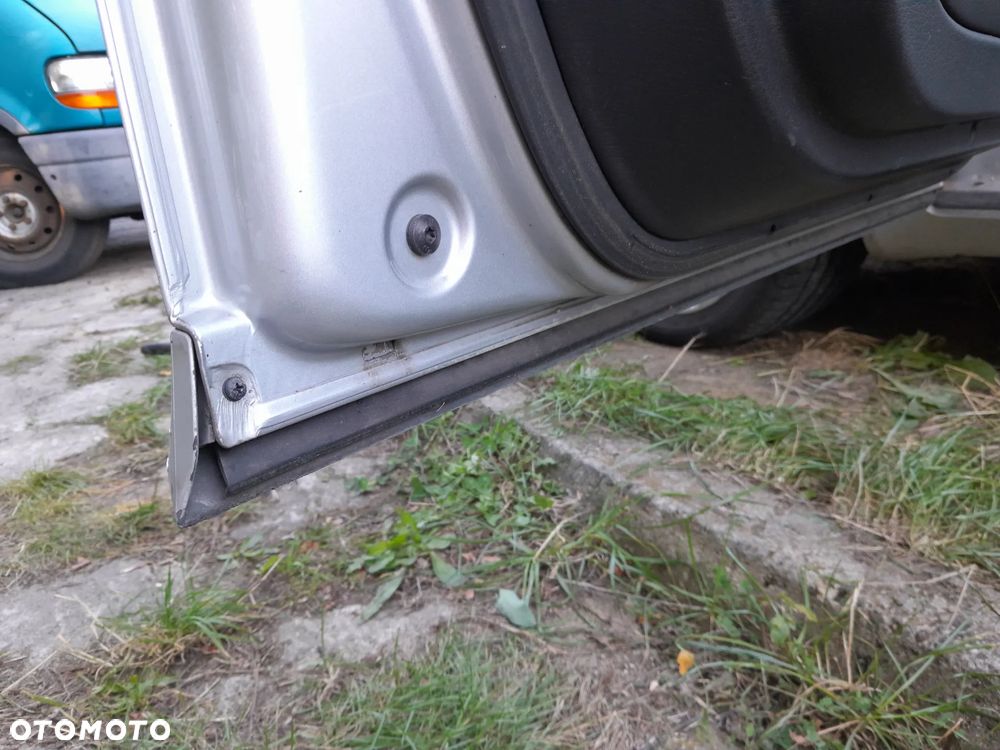 Drzwi przednie lewe AUDI A4 B7 04-07r. LY7W - 5