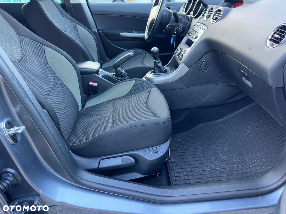 Peugeot 308 120 VTi Access - 11
