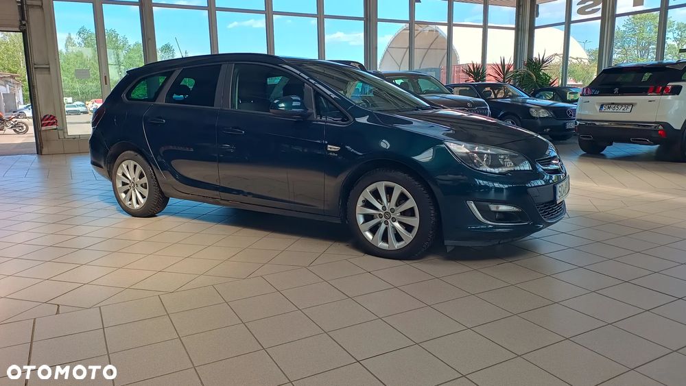 Opel Astra 1.4 T Cosmo - 12