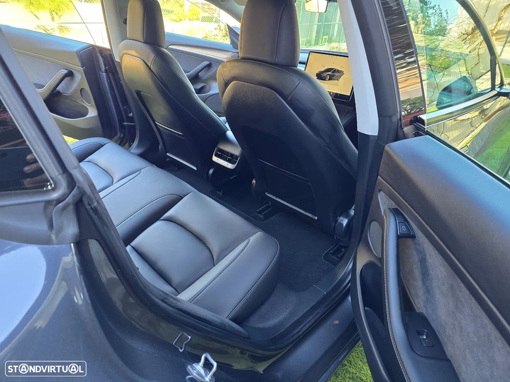 Tesla Model 3 Standard Range Plus RWD - 12