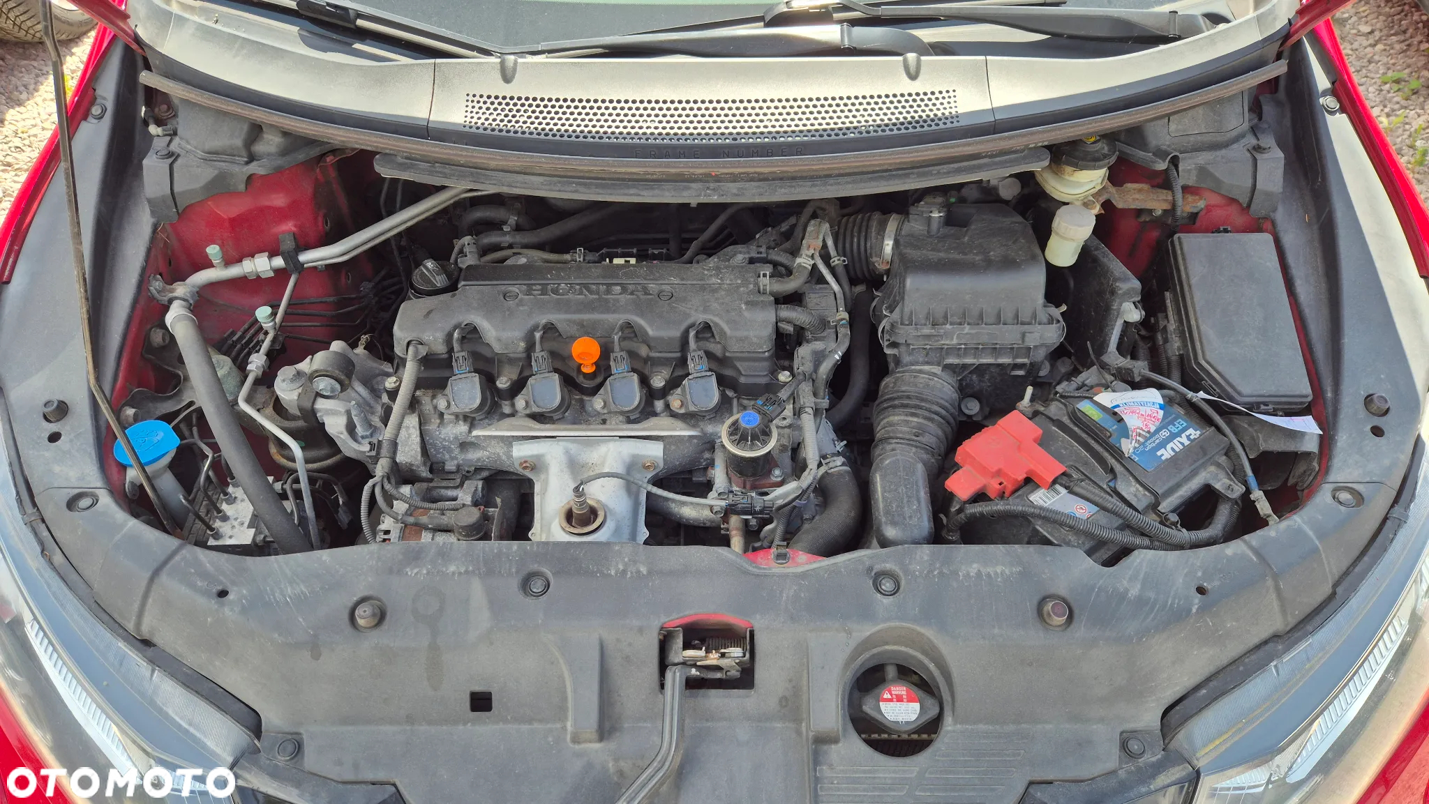 Honda Civic 1.8 i-VTEC Sport - 12