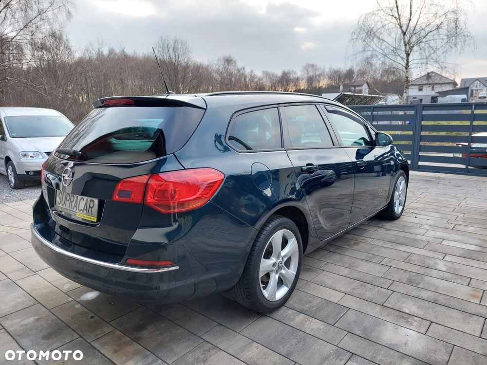 Opel Astra 1.4 Turbo Exklusiv - 5