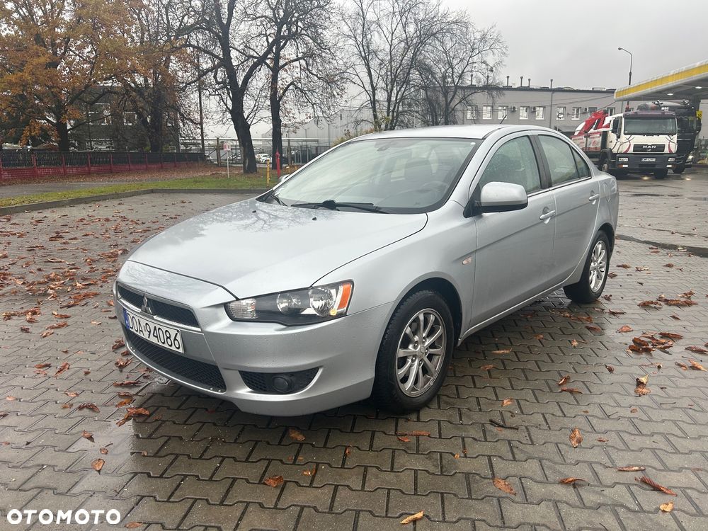 Mitsubishi Lancer 1.8 Intense CVT - 1