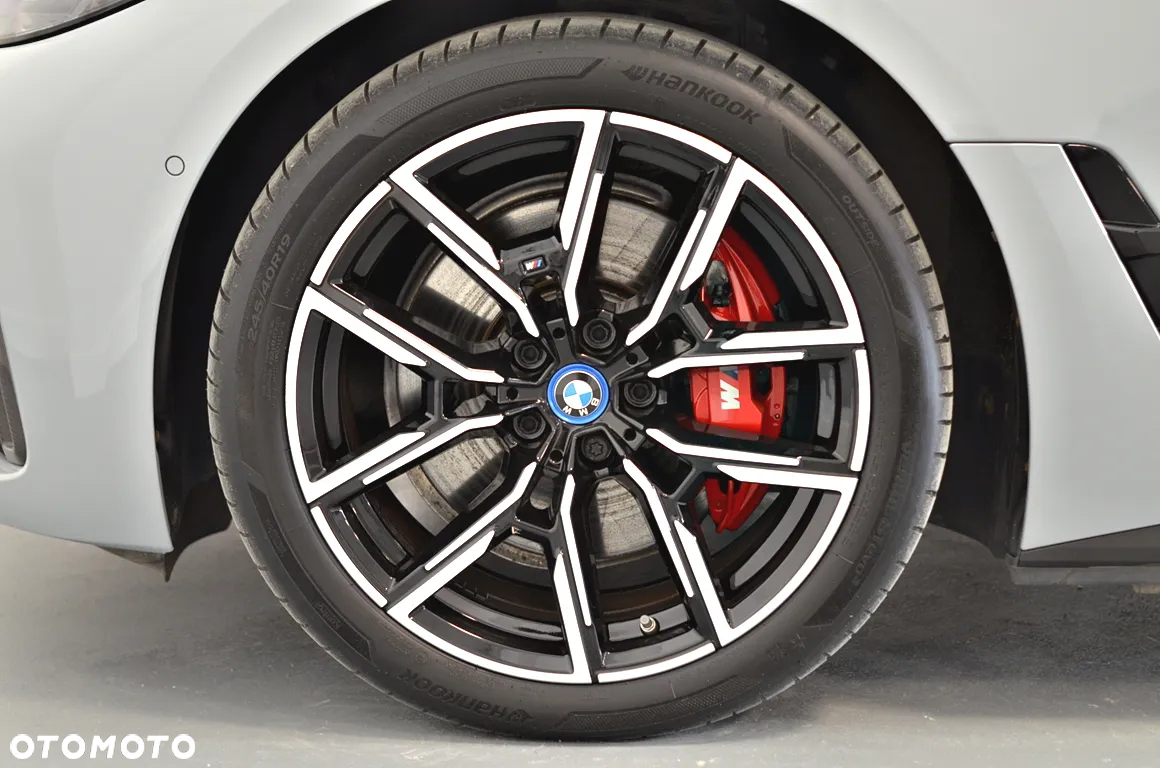 BMW i4 80.7kWh M50 - 11