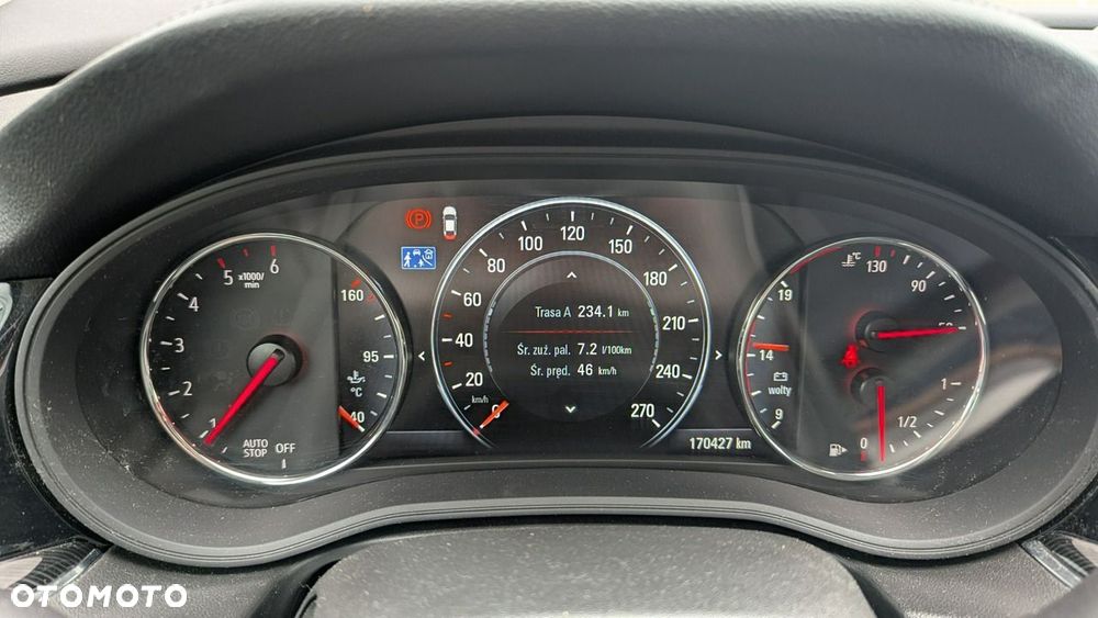 Opel Insignia - 29
