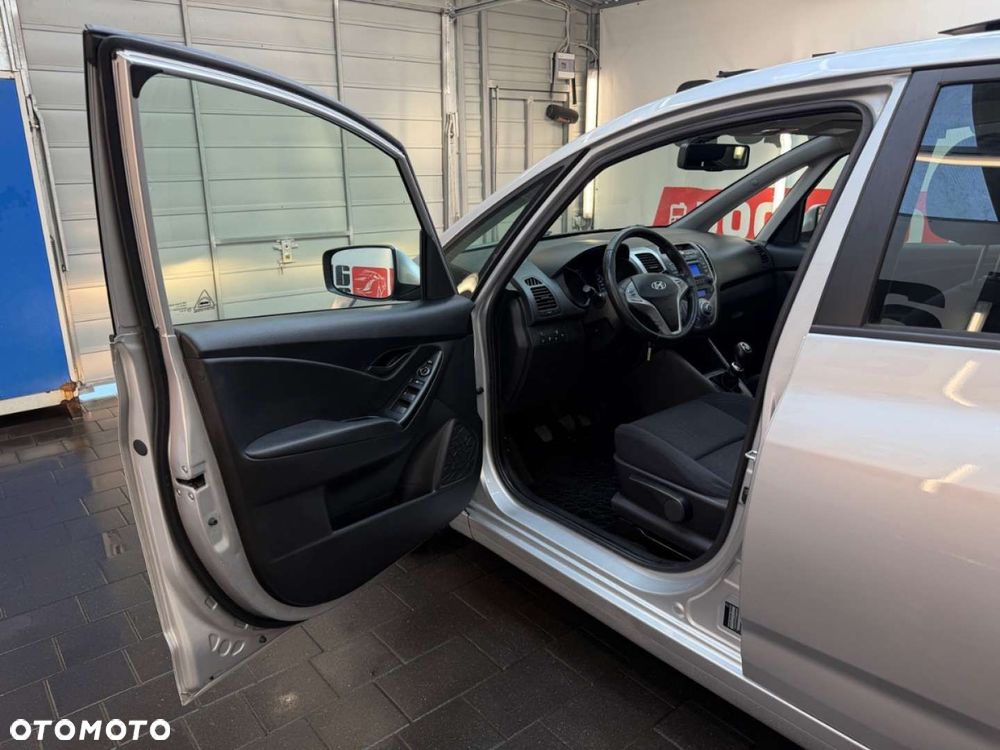 Hyundai ix20 - 20