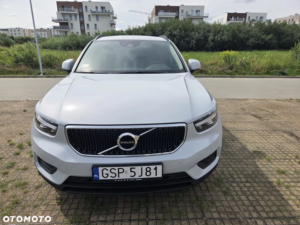 Volvo XC 40 T3 Momentum - 3
