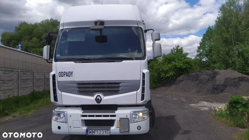 Renault Premium
