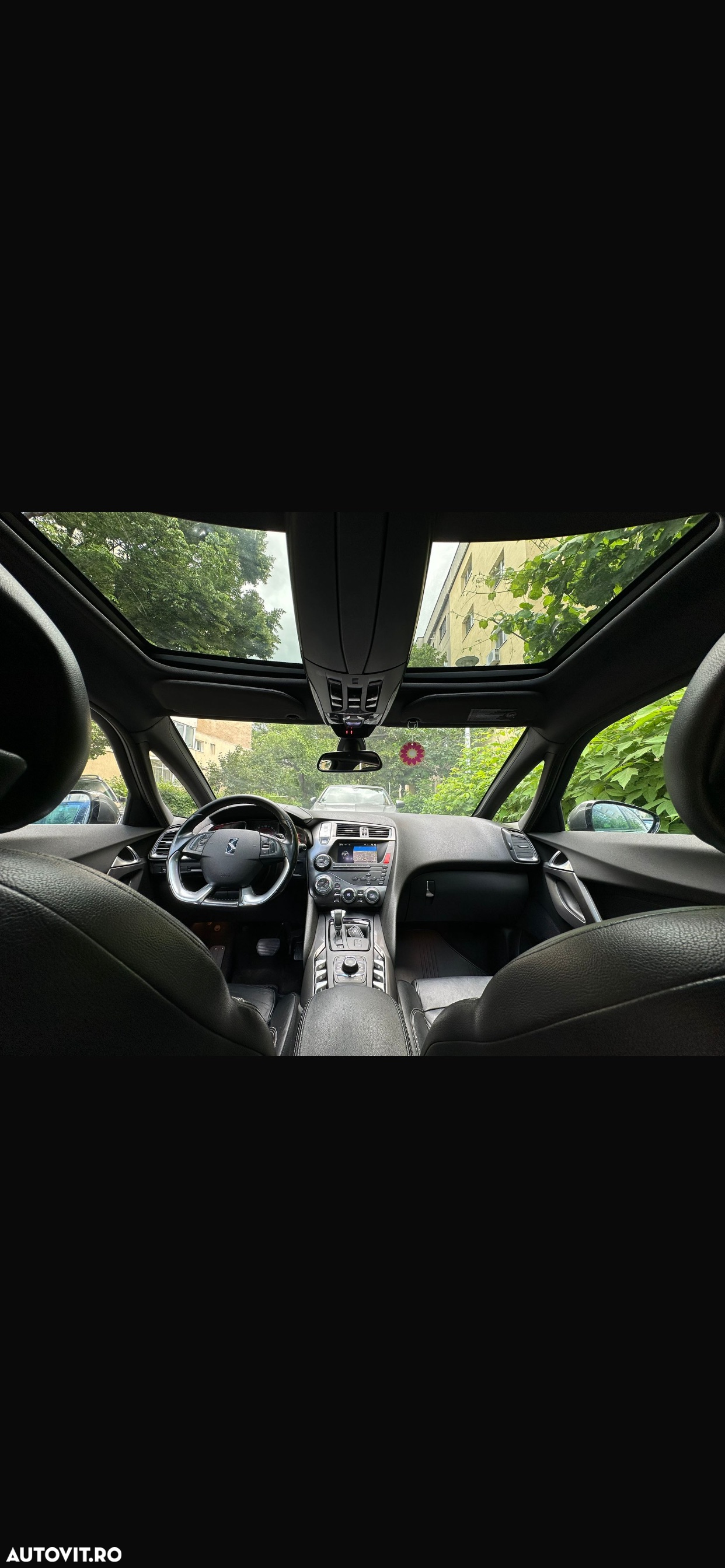 Citroën DS5 e-HDi 110 EGS6 Chic - 9