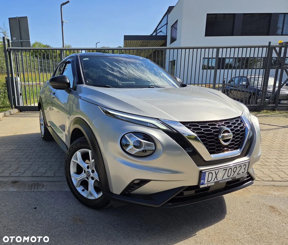 Nissan Juke 1.0 DIG-T N-Connecta - 2