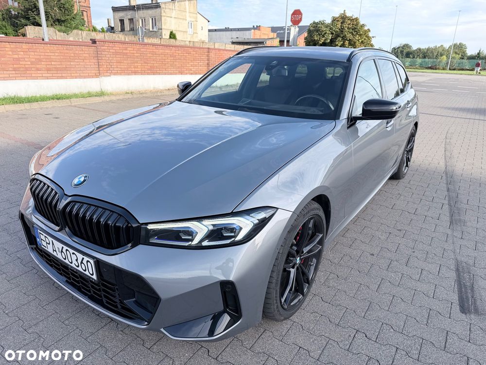 BMW Seria 3 330i xDrive M Sport - 1
