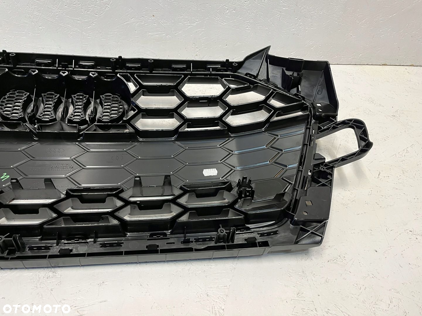 AUDI A4 B9 8W0 LIFT 2020 - S-LINE ATRAPA GRILL ORG - 11