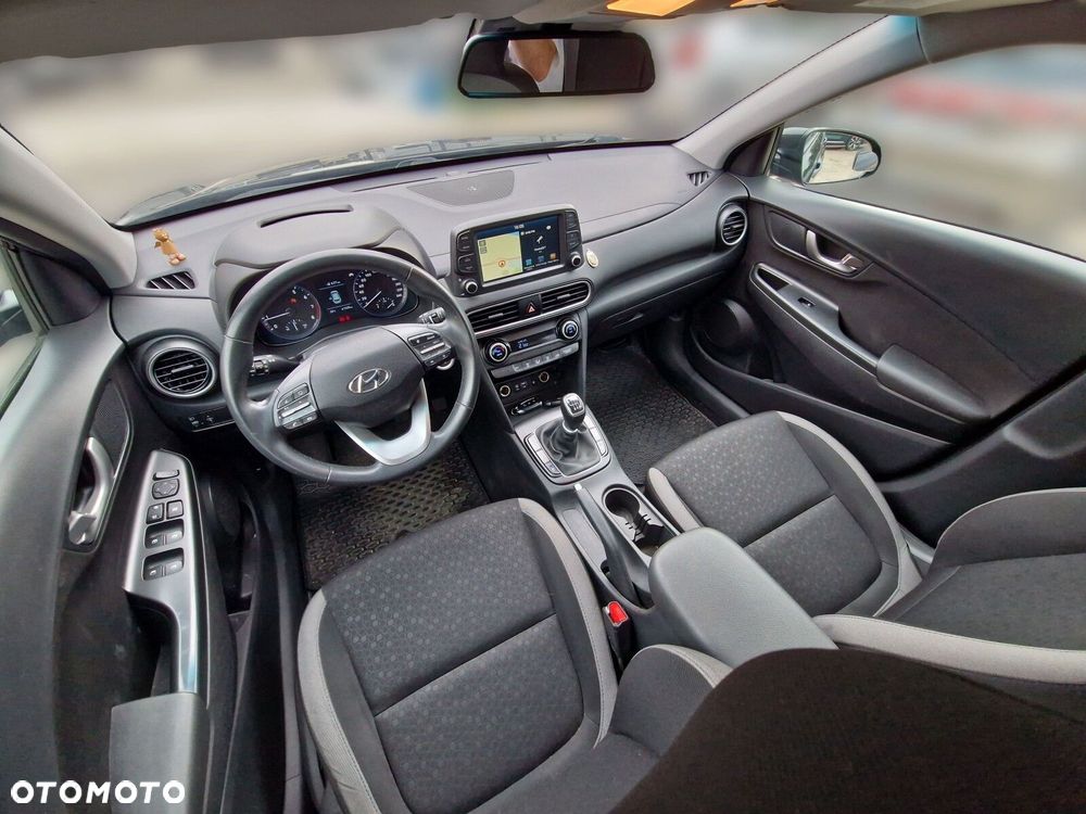 Hyundai Kona - 10