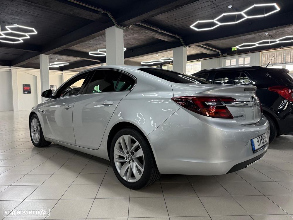 Opel Insignia 2.0 CDTI executive S/S - 6
