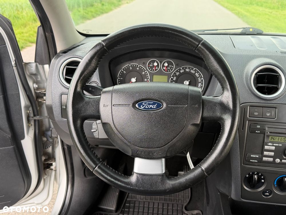 Ford Fusion 1.4 Elegance - 28