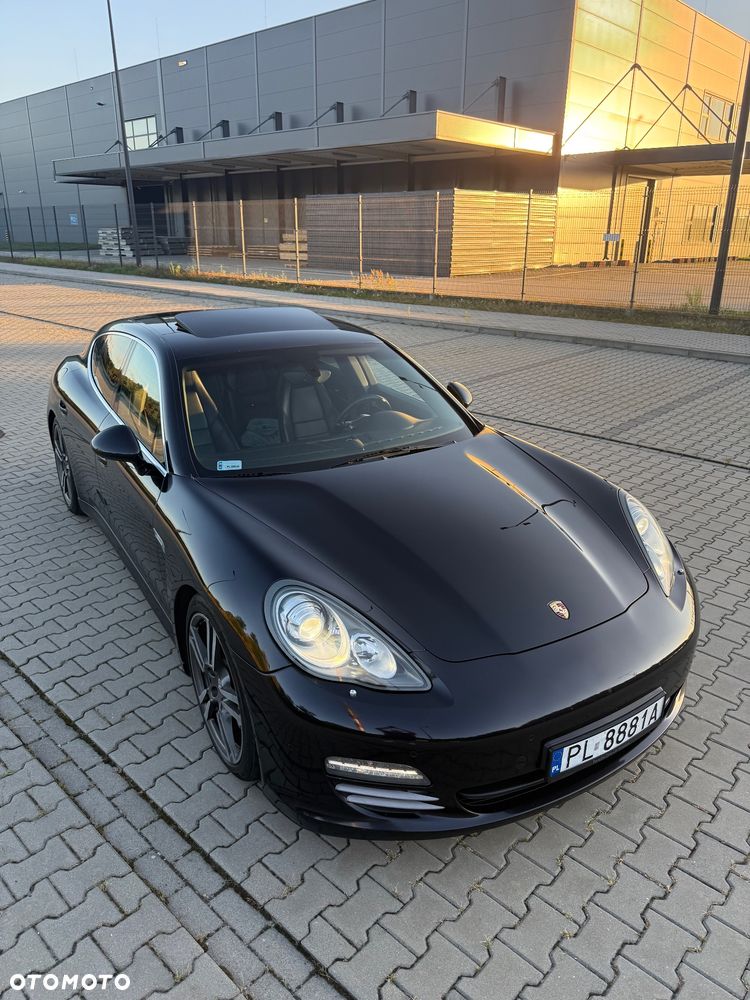 Porsche Panamera 4S - 20
