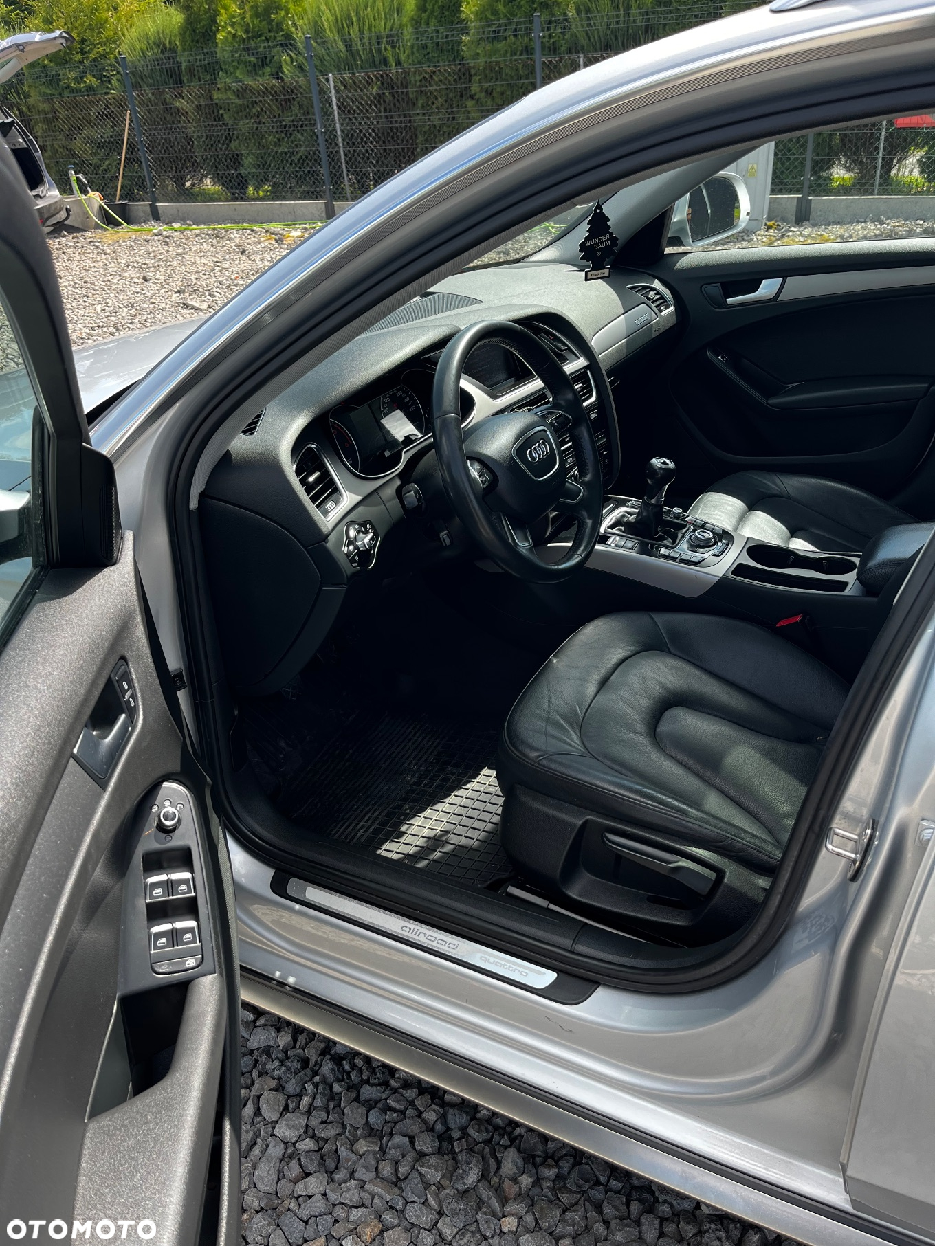Audi A4 Allroad 2.0 TDI Quattro - 8