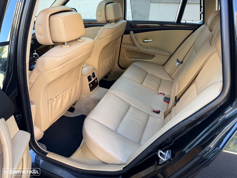 BMW 520 dA Executive - 6