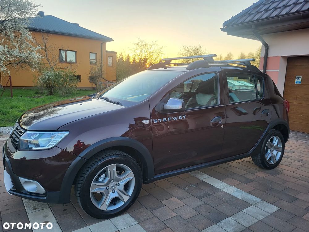 Dacia Sandero TCe 90 S&S Laureate - 4