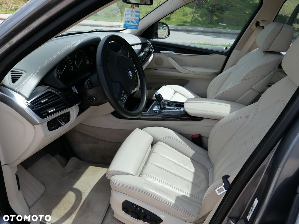 BMW X5 xDrive40d - 13