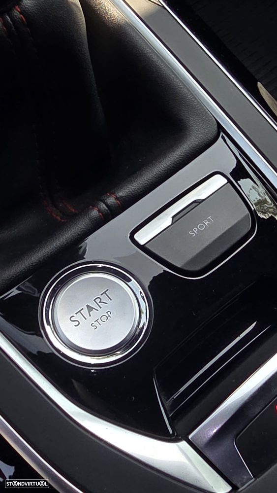 Peugeot 308 1.6 e-THP GTi - 17