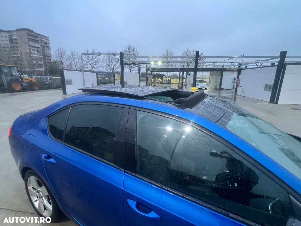 Skoda Octavia 2.0 TDI DSG 4X4 RS - 4