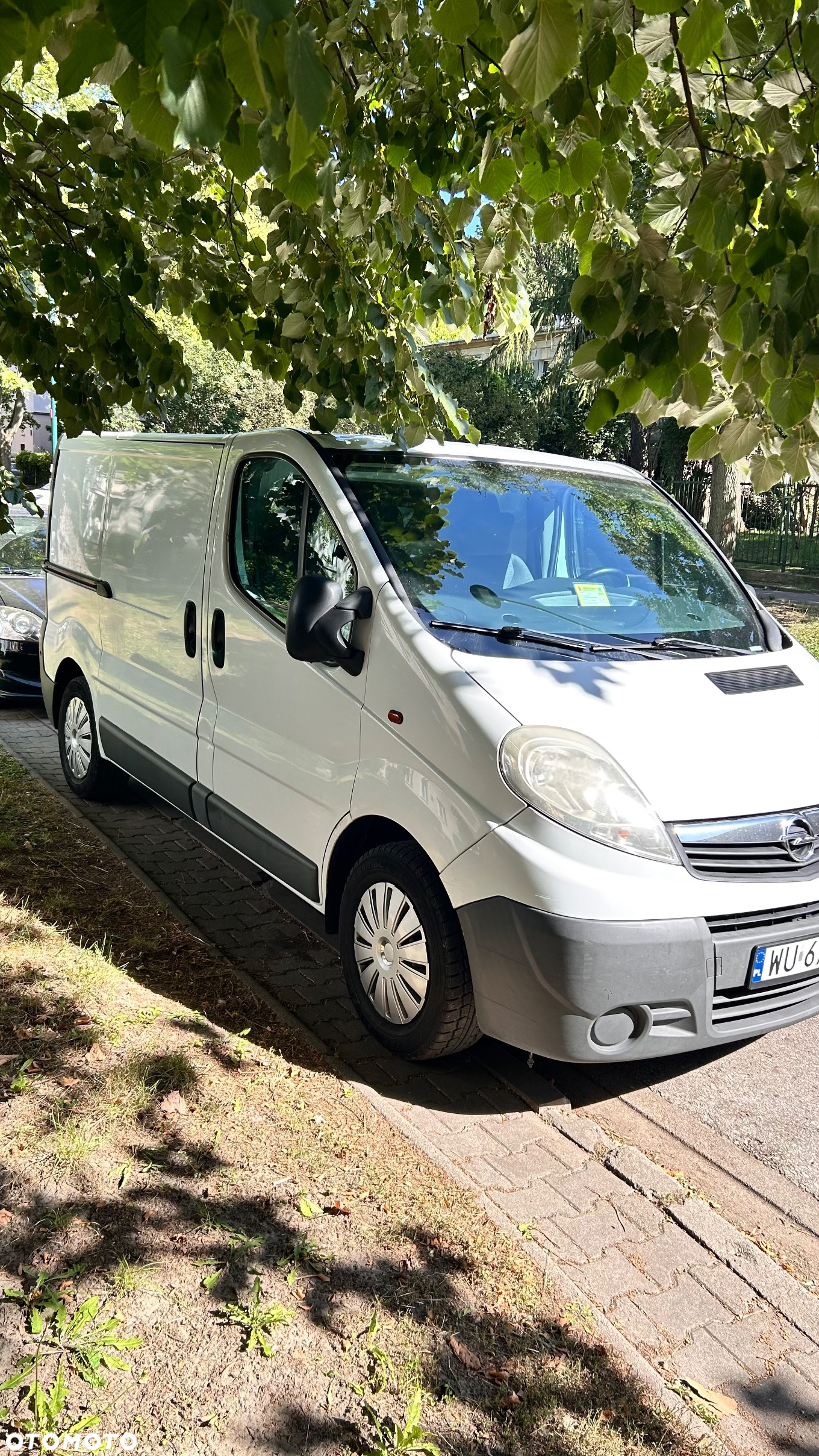 Opel Vivaro - 2