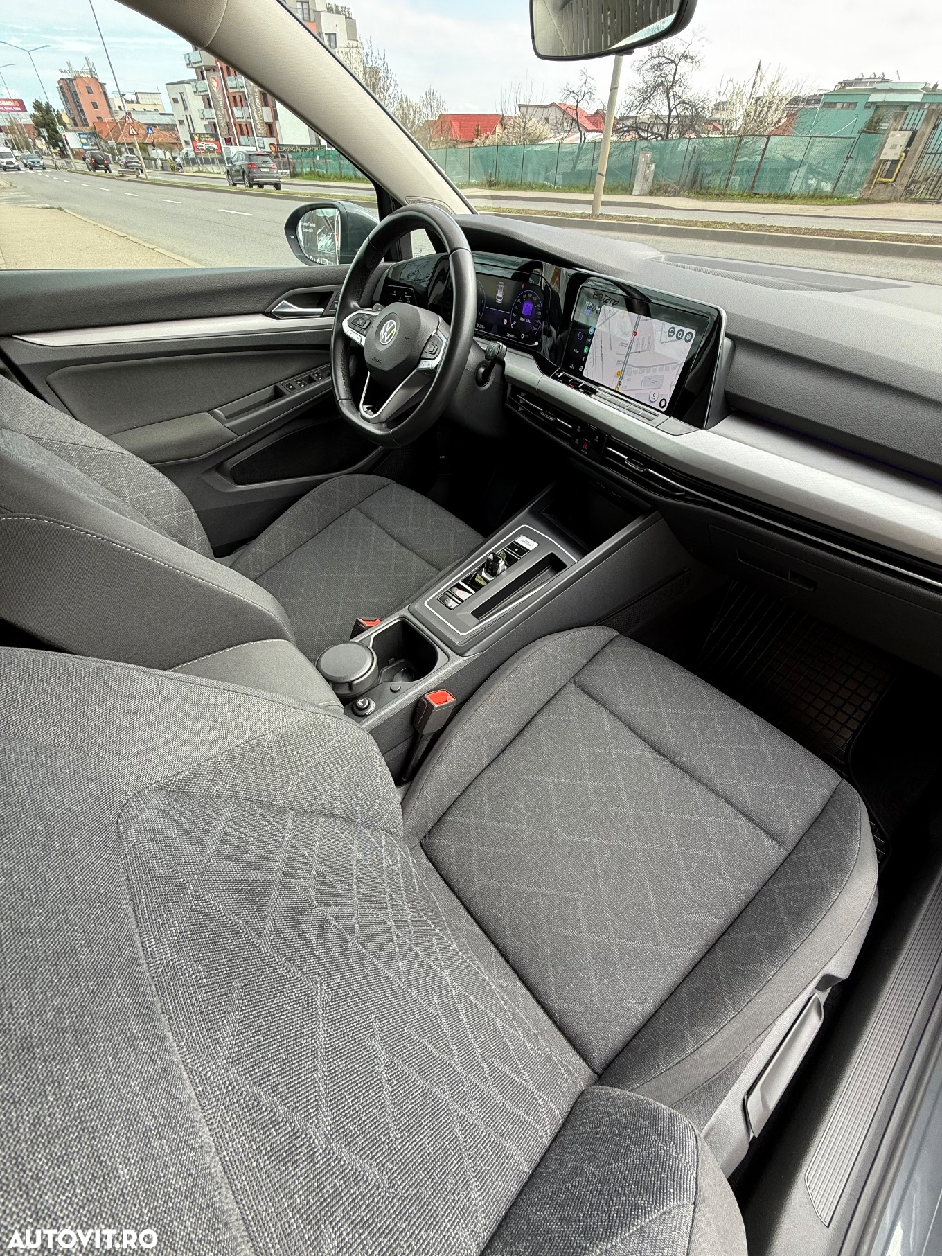 Volkswagen Golf 2.0 TDI DSG Life - 15