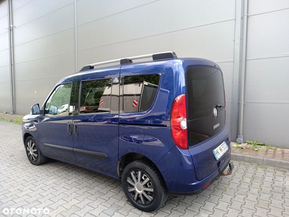 Fiat Doblo 1.4 T-Jet 16V Easy - 20