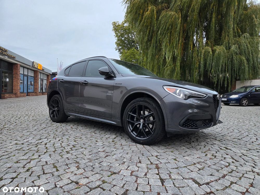 Alfa Romeo Stelvio 2020 photo 2