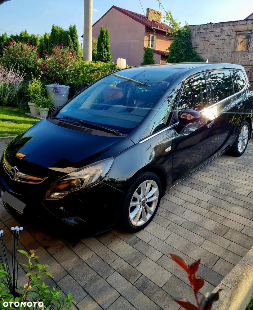 Opel Zafira - 1