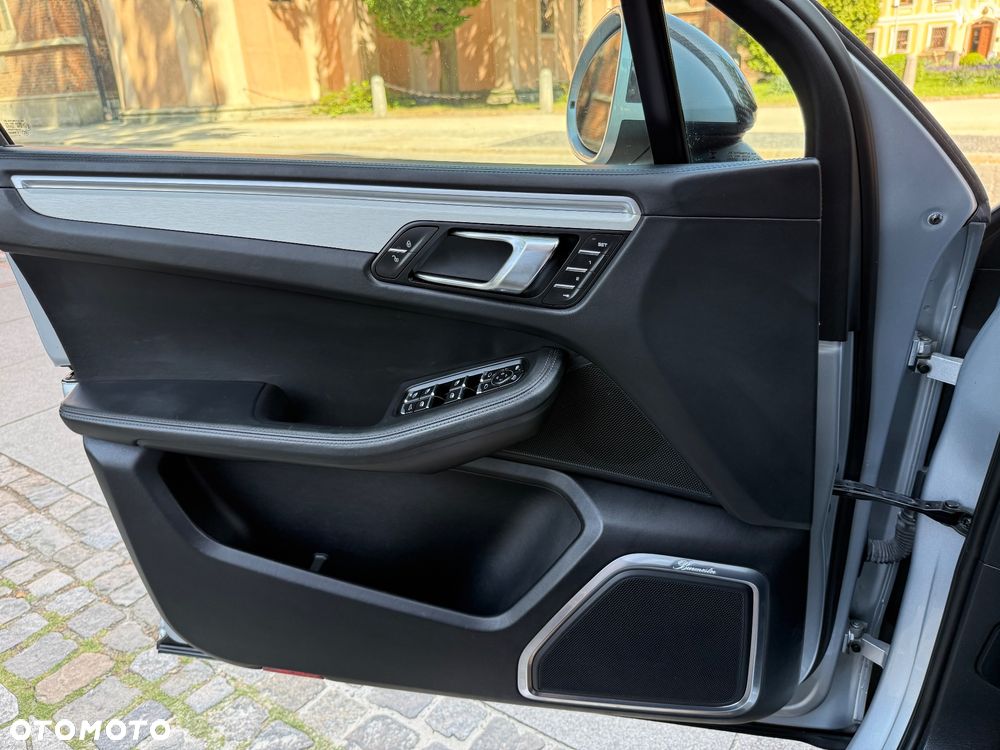 Porsche Macan S PDK - 21