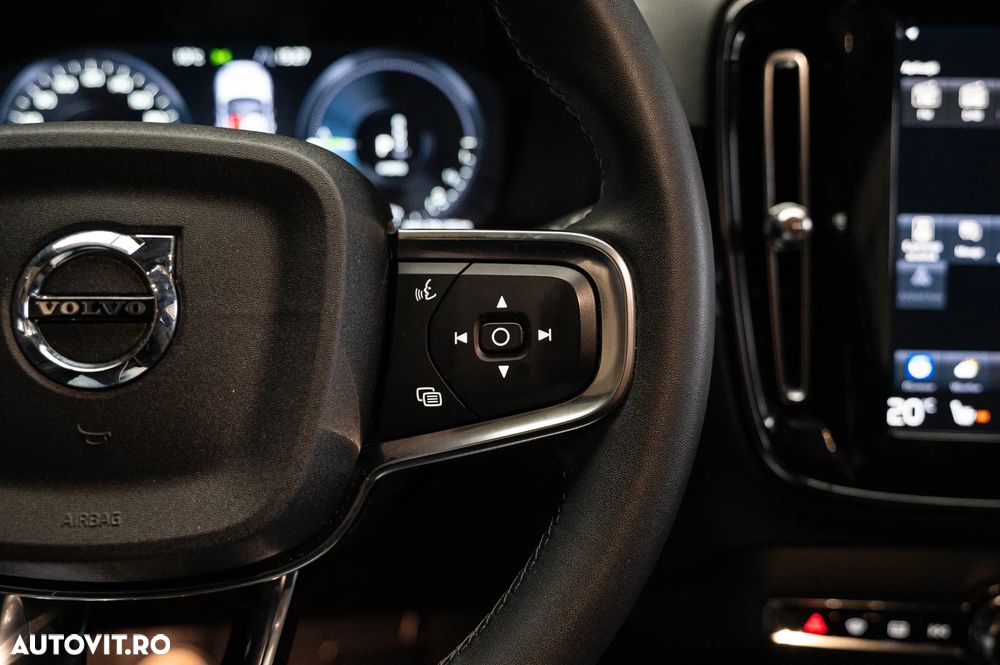 Volvo XC 40 T5 Recharge DKG Core - 22