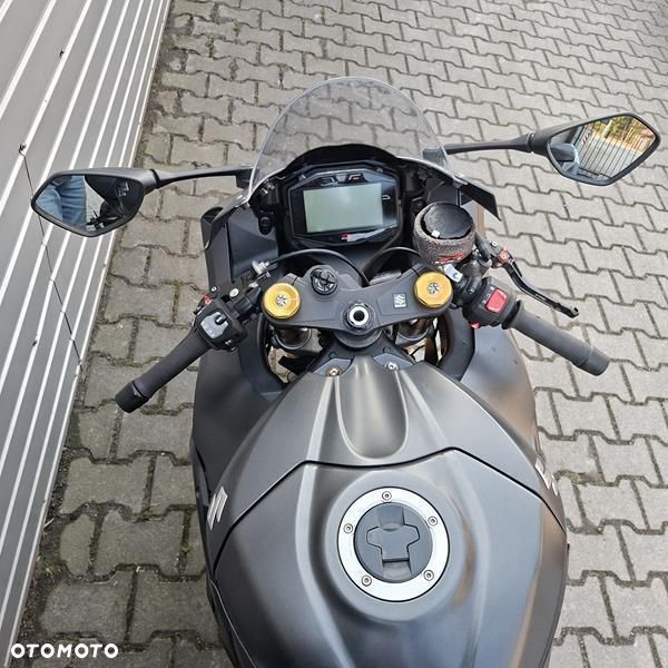Suzuki GSX-R - 5