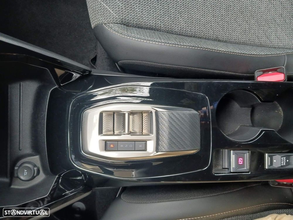 Peugeot e-2008 50 kWh Allure Pack - 21