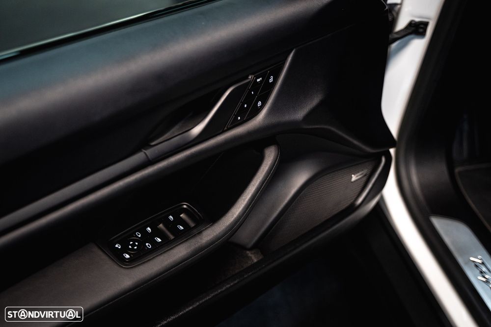 Porsche Taycan Cross Turismo 4S Sport bateria Performance Plus - 8