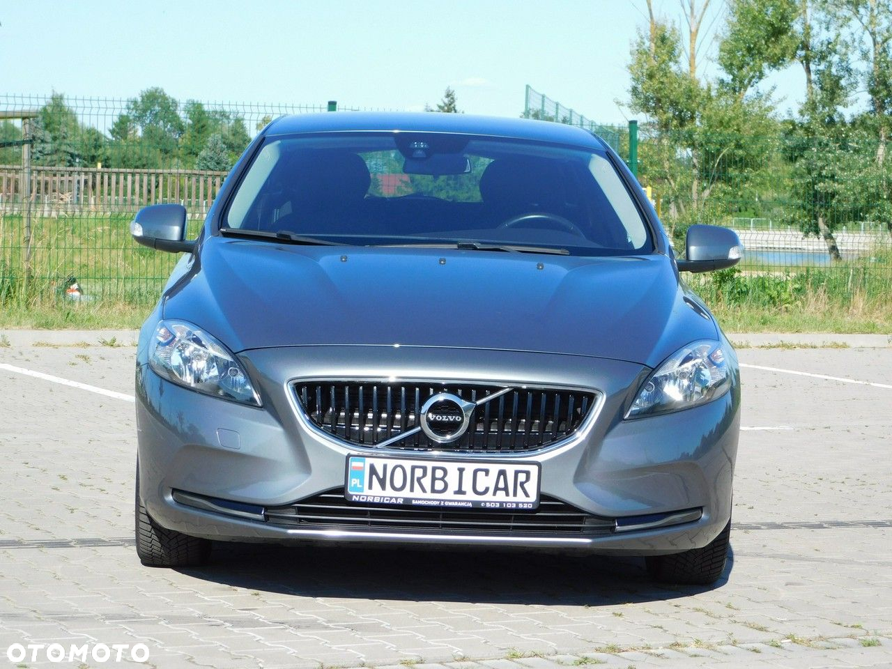 Volvo V40 - 29