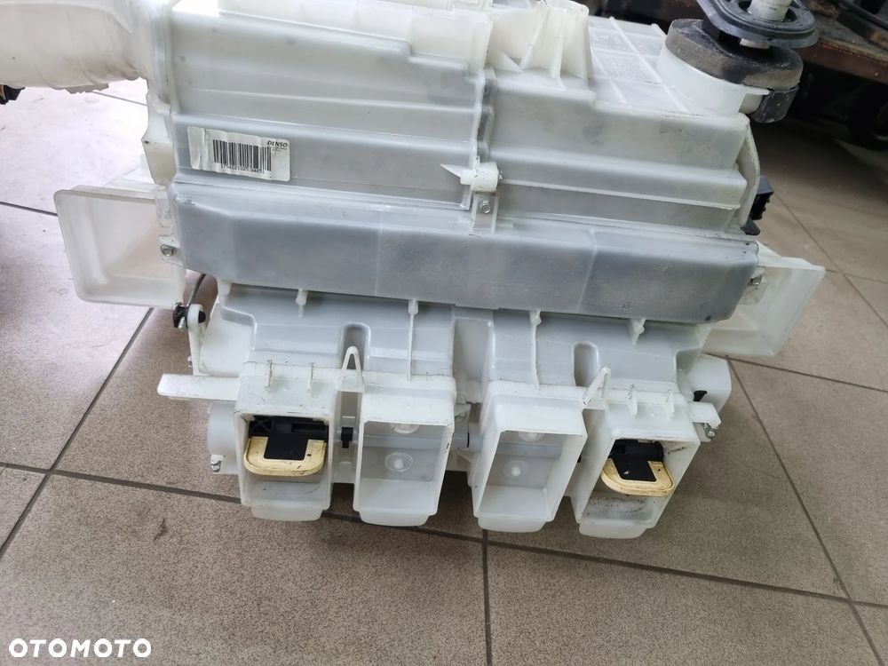 NAGRZEWNICA WYNTYLATOR KABINY EU PARTNER BERLINGO III 1.6 HDI 08r.+ - 4