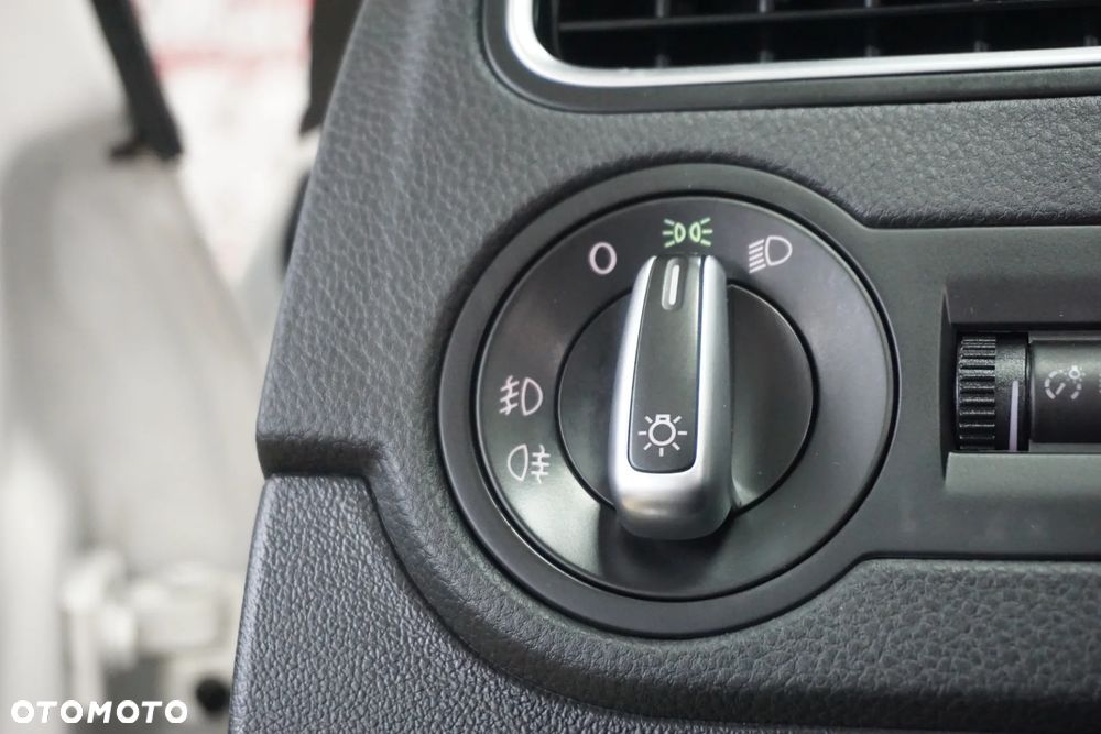 Volkswagen Polo 1.6 TDI Comfortline - 32