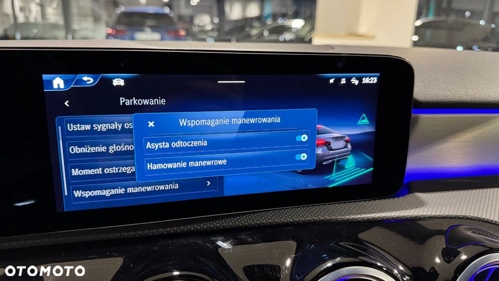 Mercedes-Benz Klasa A 200 AMG Line 7G-DCT - 24