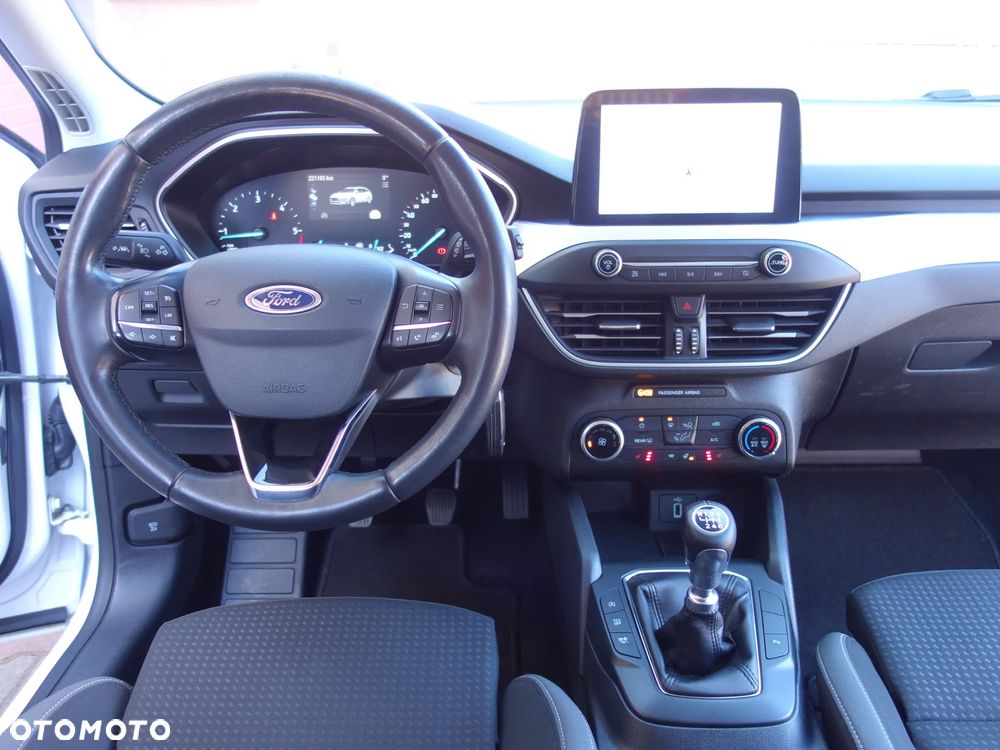 Ford Focus 1.5 EcoBlue STart-Stopp-System TITANIUM - 22