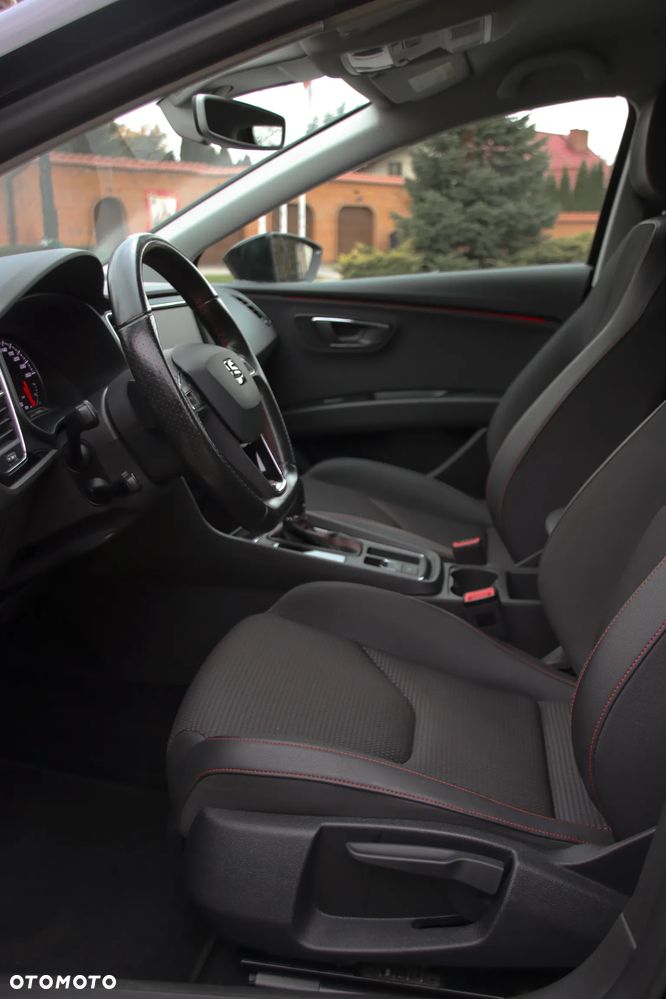 Seat Leon 2.0 TDI FR Black S&S DSG - 7