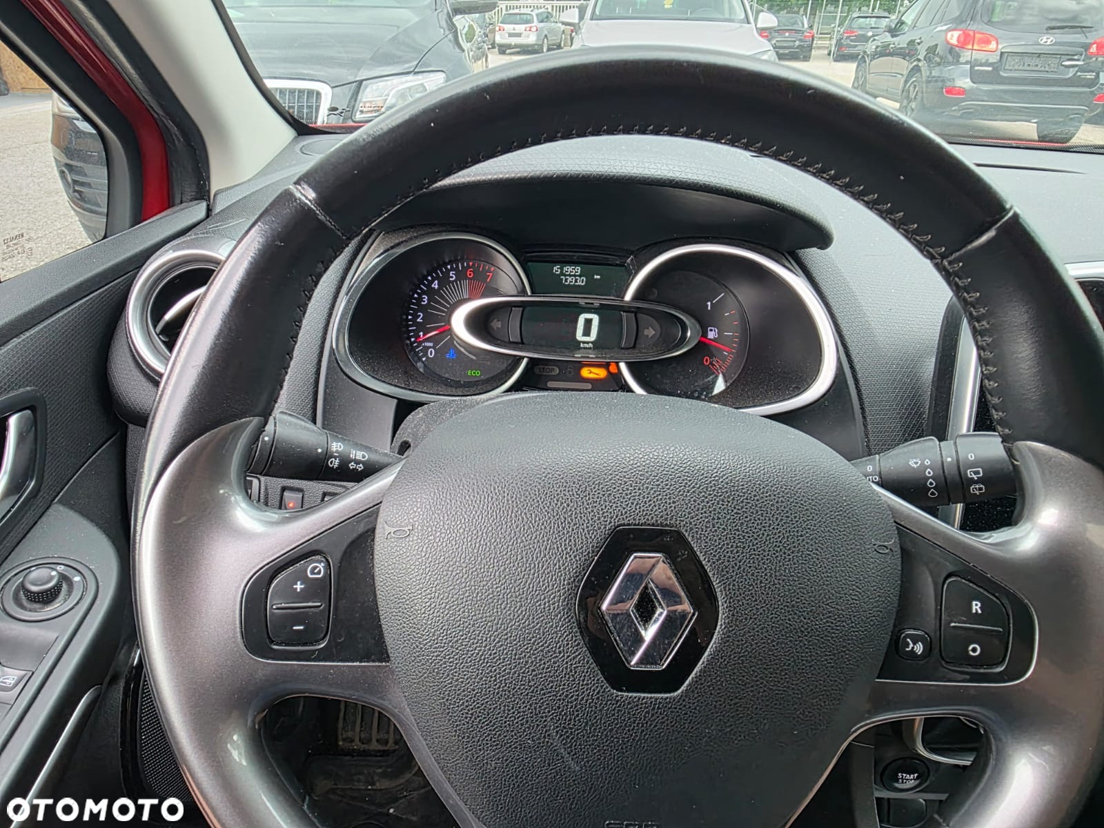 Renault Clio - 8