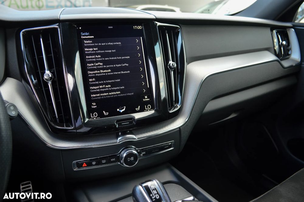 Volvo XC 60 D5 AWD R-Design - 24